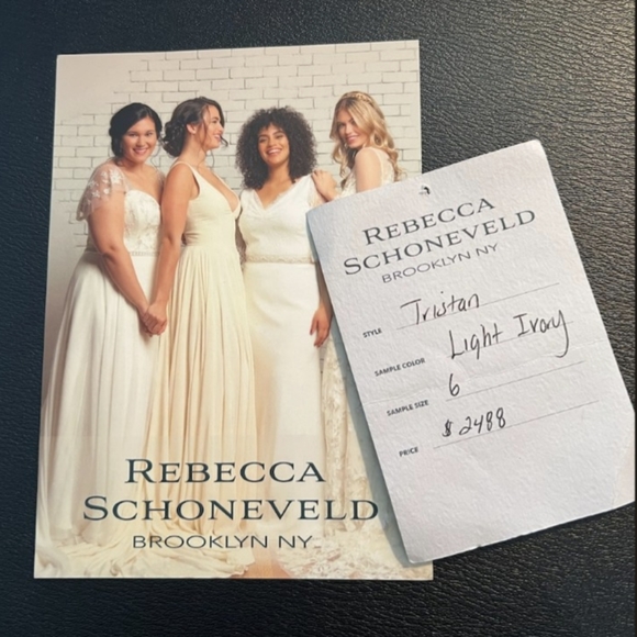 Rebecca Schoneveld Tristan Ivory Lace Wedding Gown - Picture 7 of 7